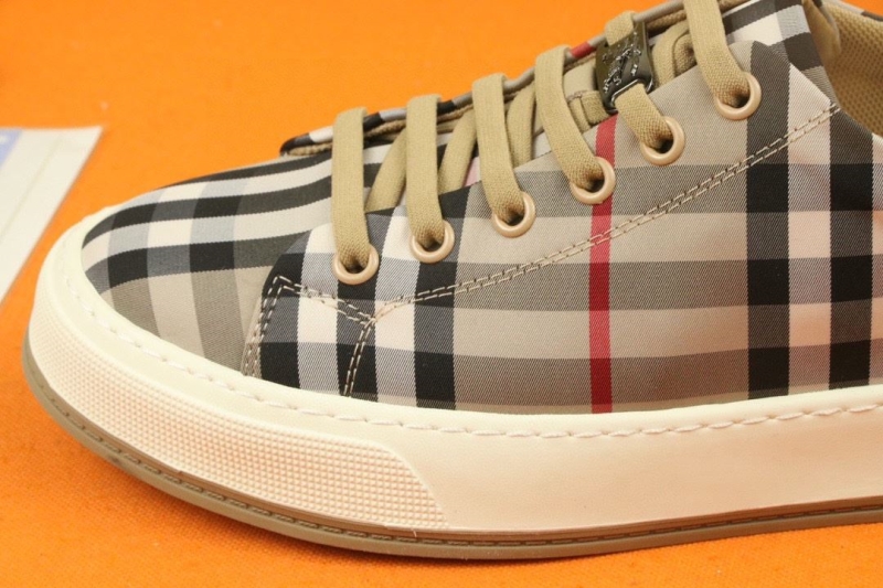 Burberry Sneakers